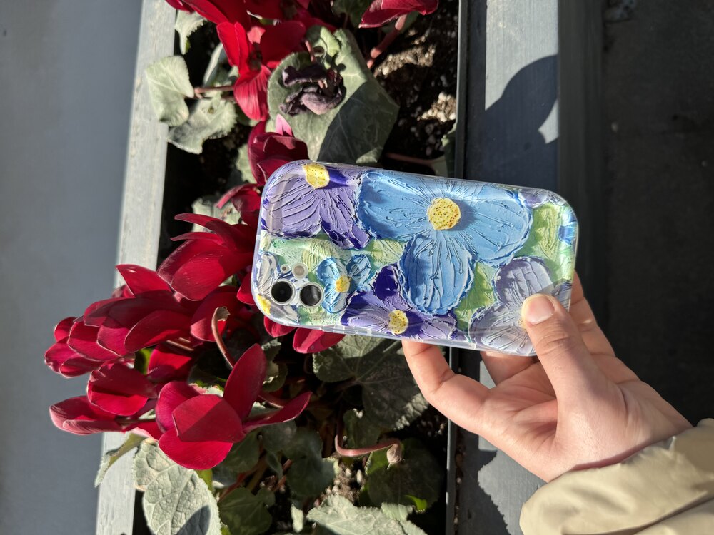 Çeşitli Çiçek Desenli Telefon Kılıfı