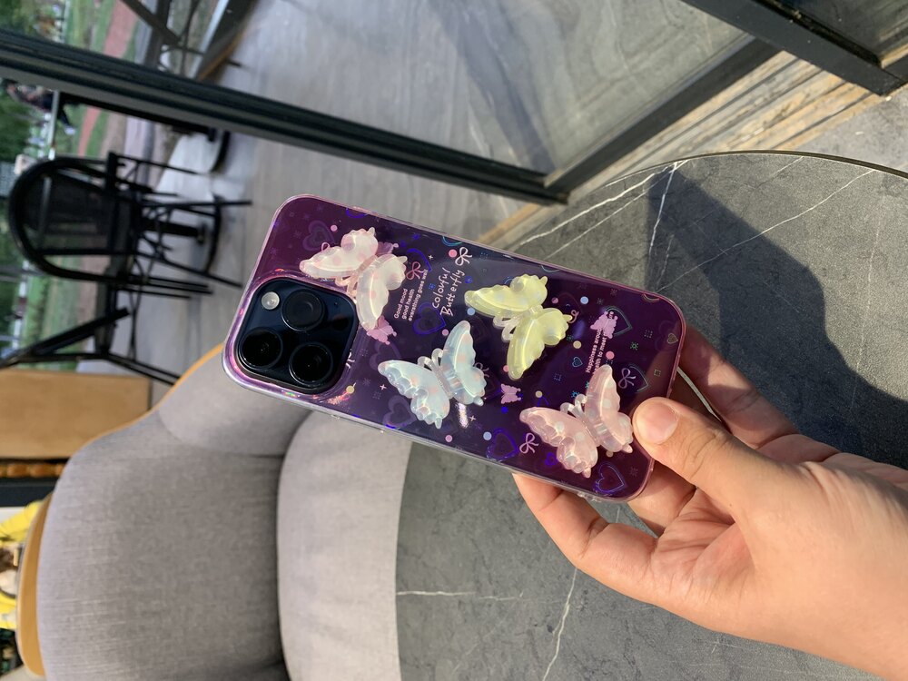 Renkli Kelebekli Hologramlı iPhone Kılıf