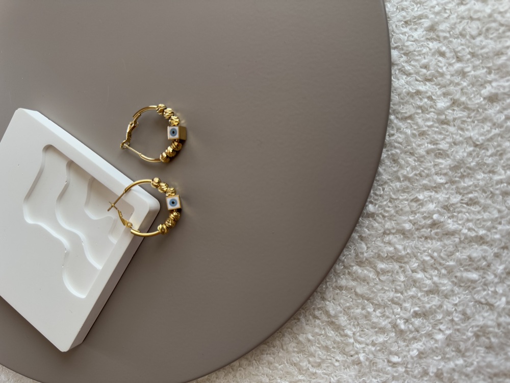 Çelik Gold Sallantılı Nazar Küpe