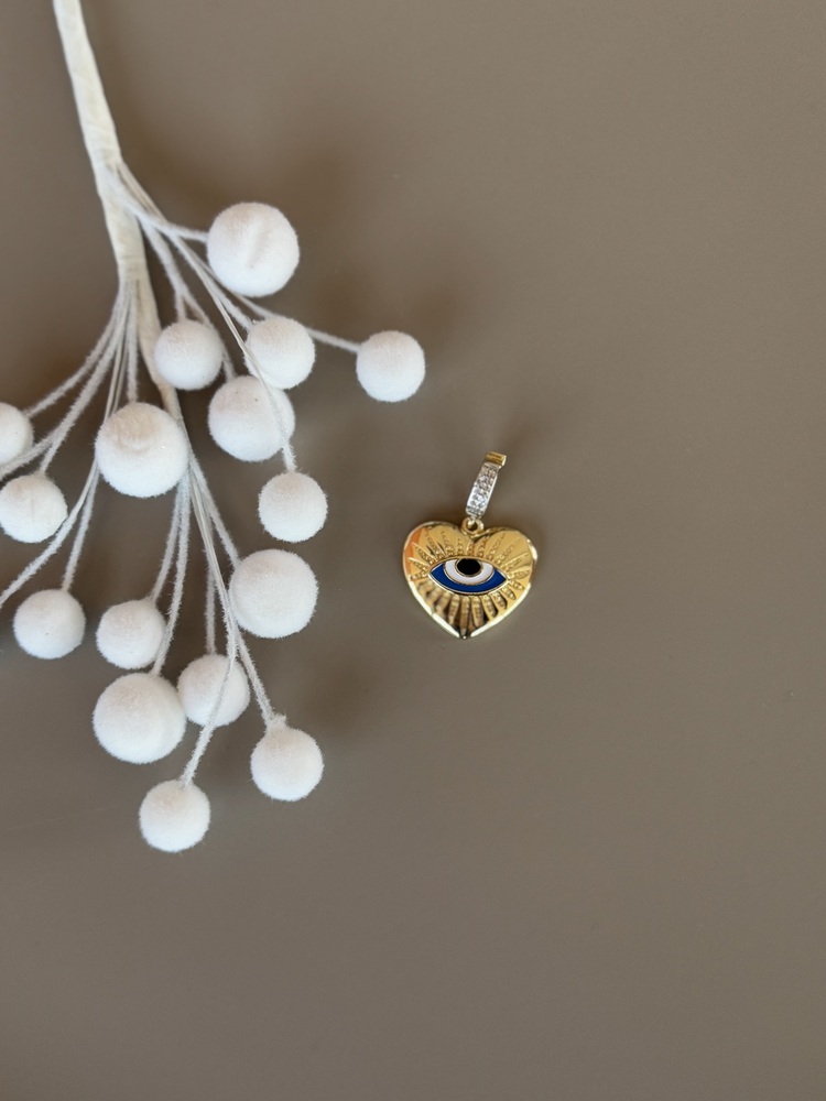 Çelik Gold Kalp Göz Charm 