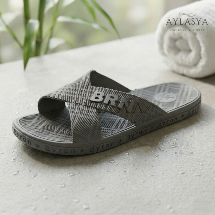 Byron Gri Çapraz Bantlı Kaydırmaz Taban Kalın Banyo, Tuvalet ve Havuz Terliği
