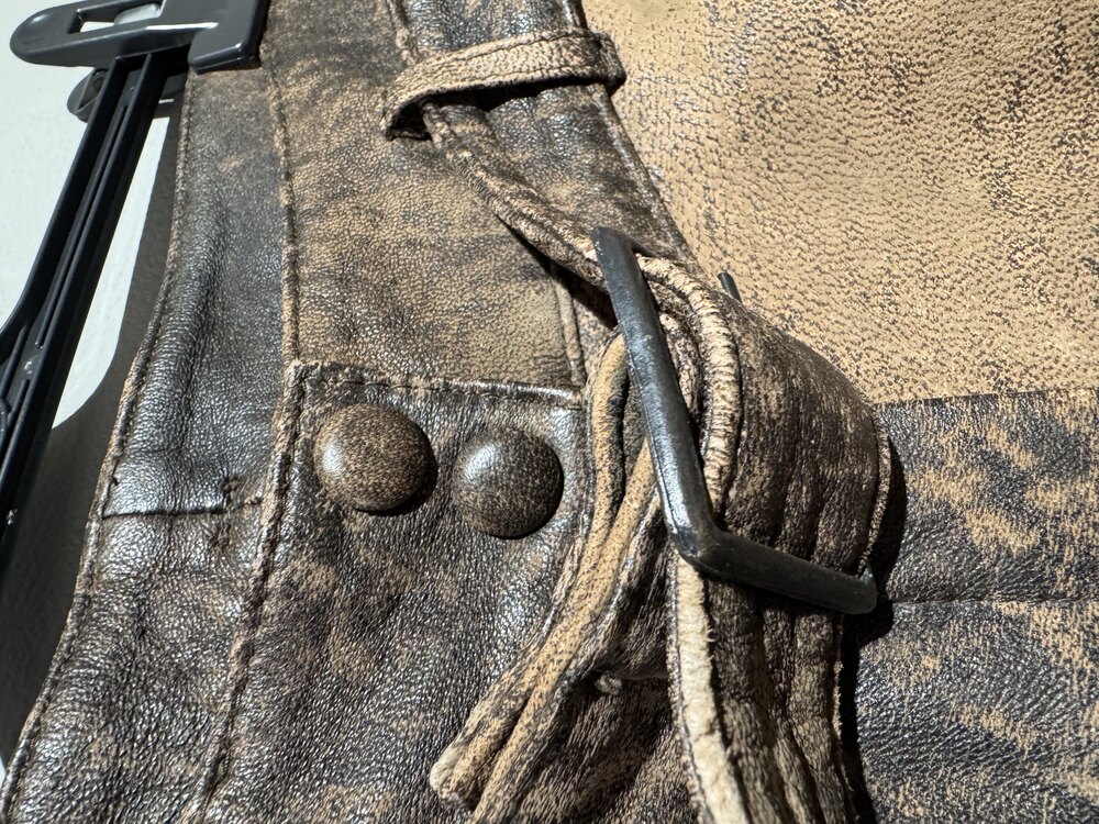 Gerçek deri unisex vintage bermuda şort