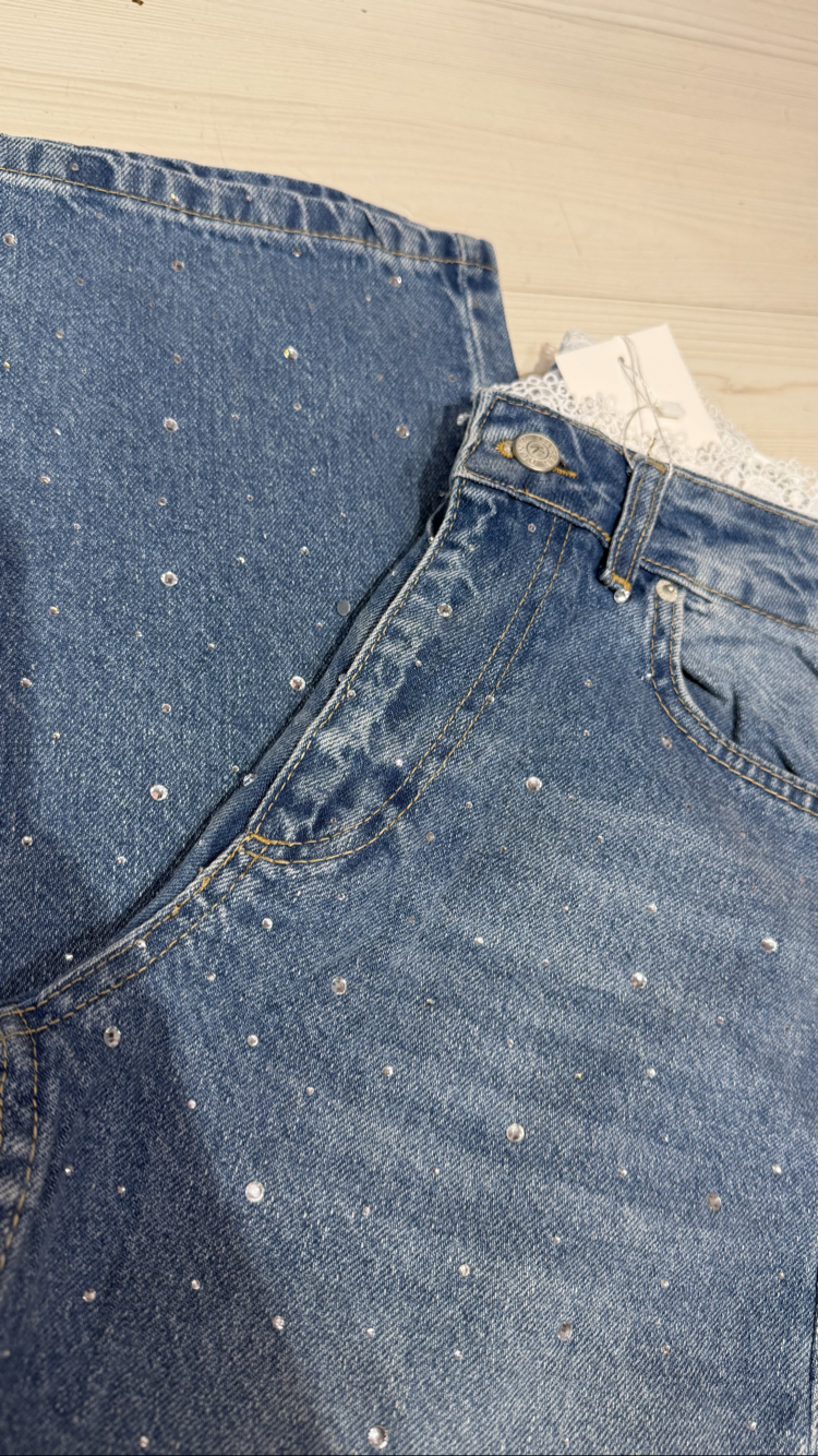 Beli Dantel Detaylı Taşlı Wide Leg Jean