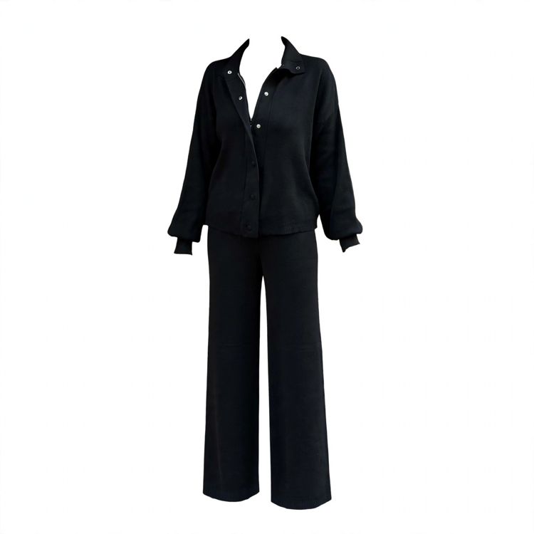 Siyah Kaplama Düğmeli Çıtçıtlı Ceketli Triko Takım 