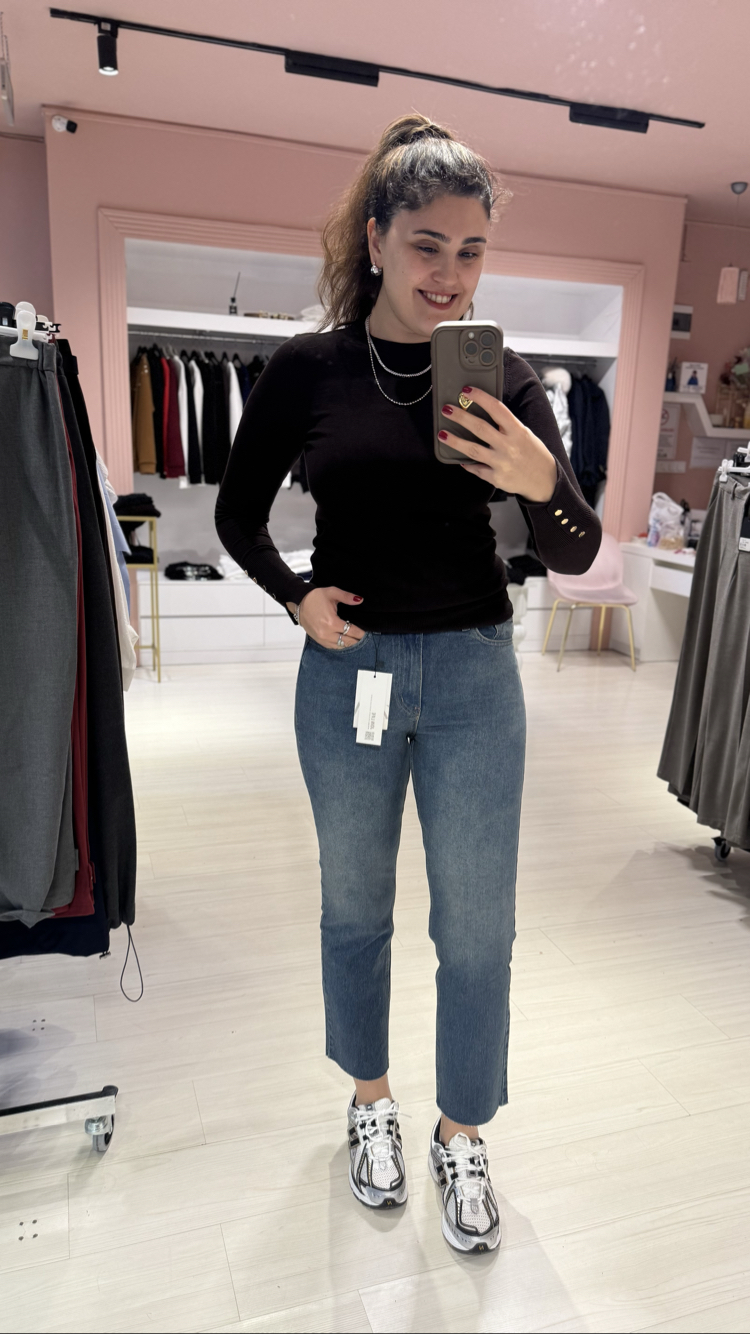 Açık Mavi Kesik Paça Boy Fit Jean
