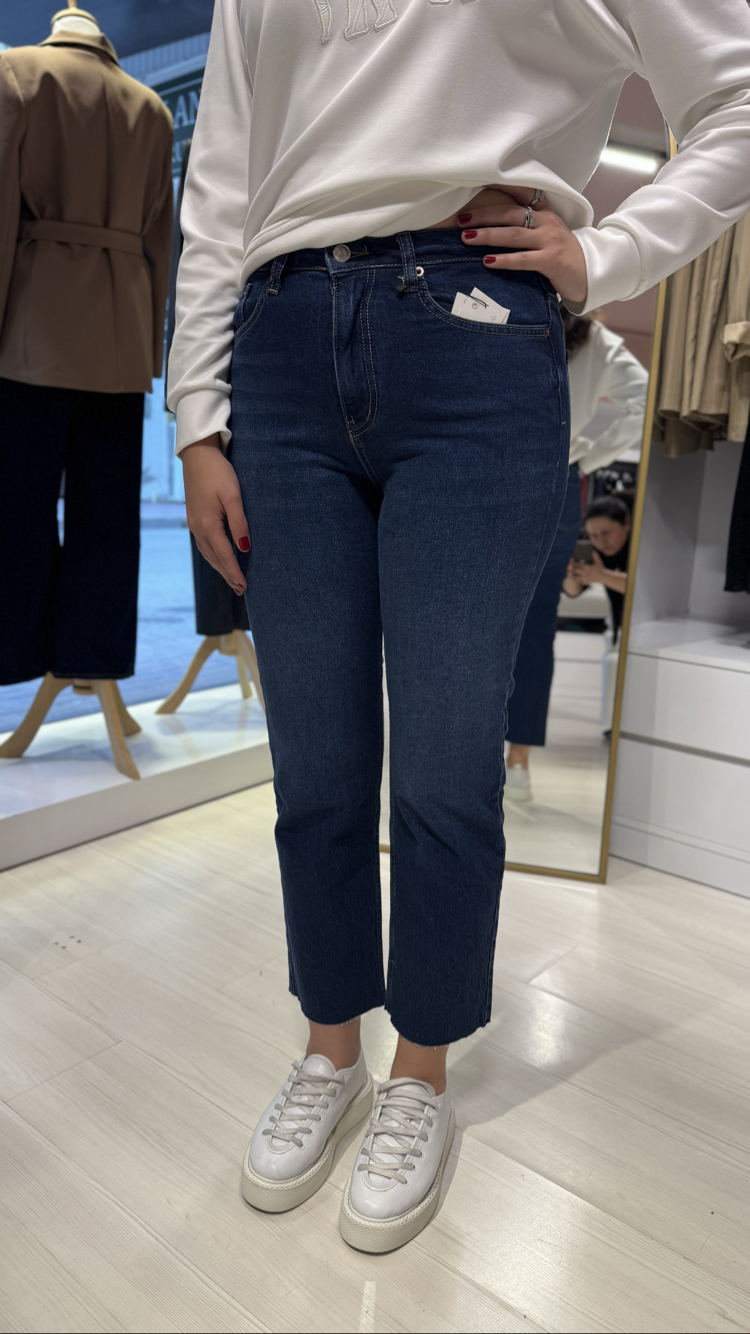 Mavi Kesik Paça Boy Fit Jean