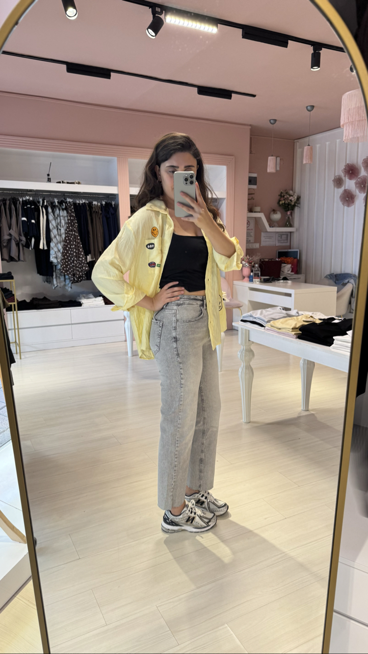 Gri Kesik Paça Boy Fit Jean