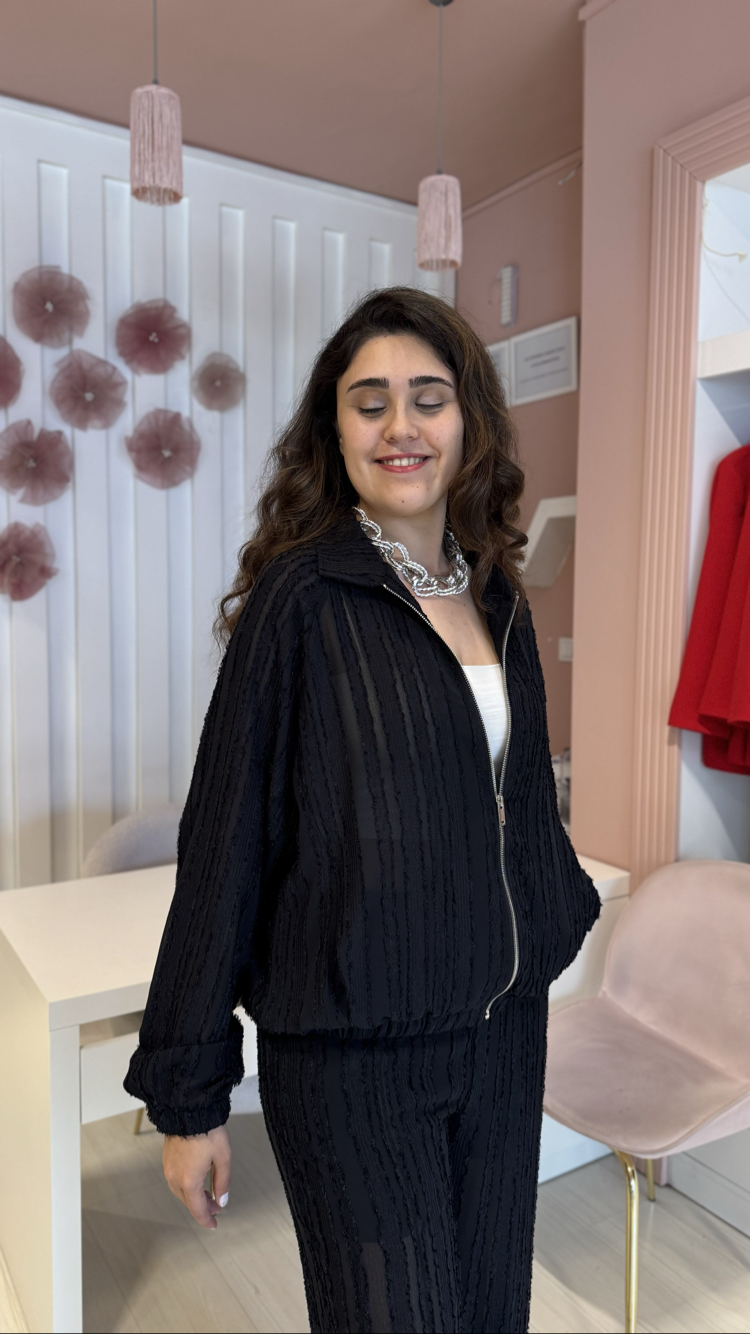 Kırçıl Tül Kumaş Ceketli Takım