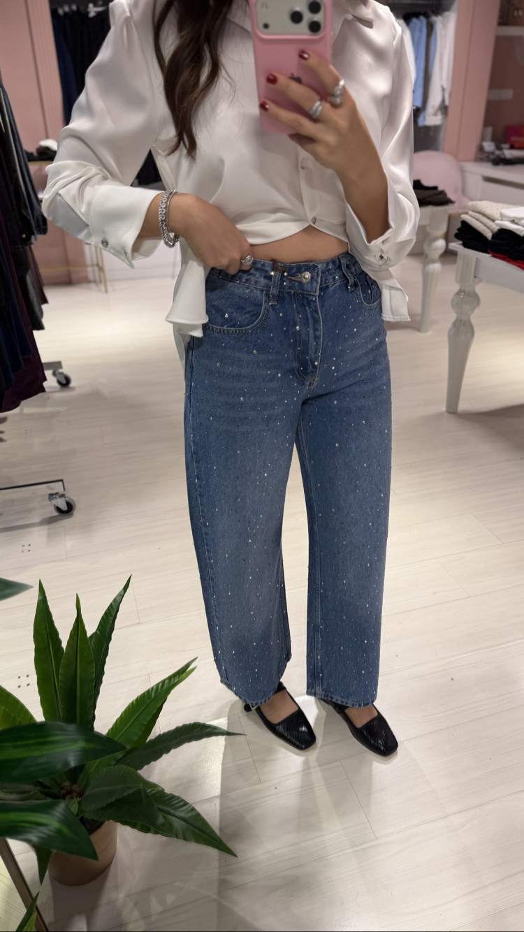 Mavi Taş Detaylı Barrel Kesim Jean