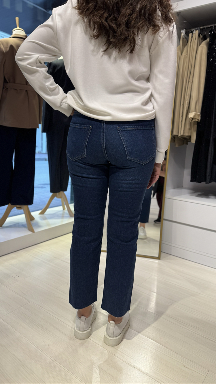 Mavi Kesik Paça Boy Fit Jean