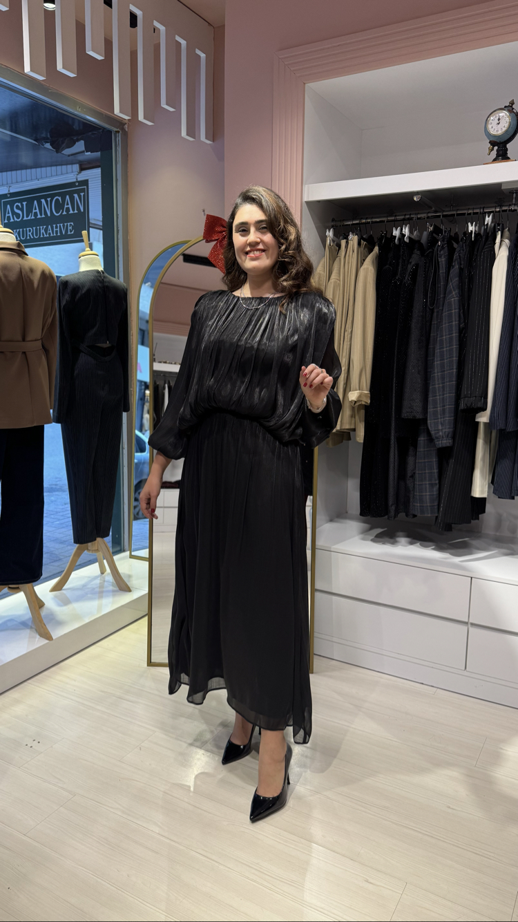 İthal Siyah Organze Etekli Takım