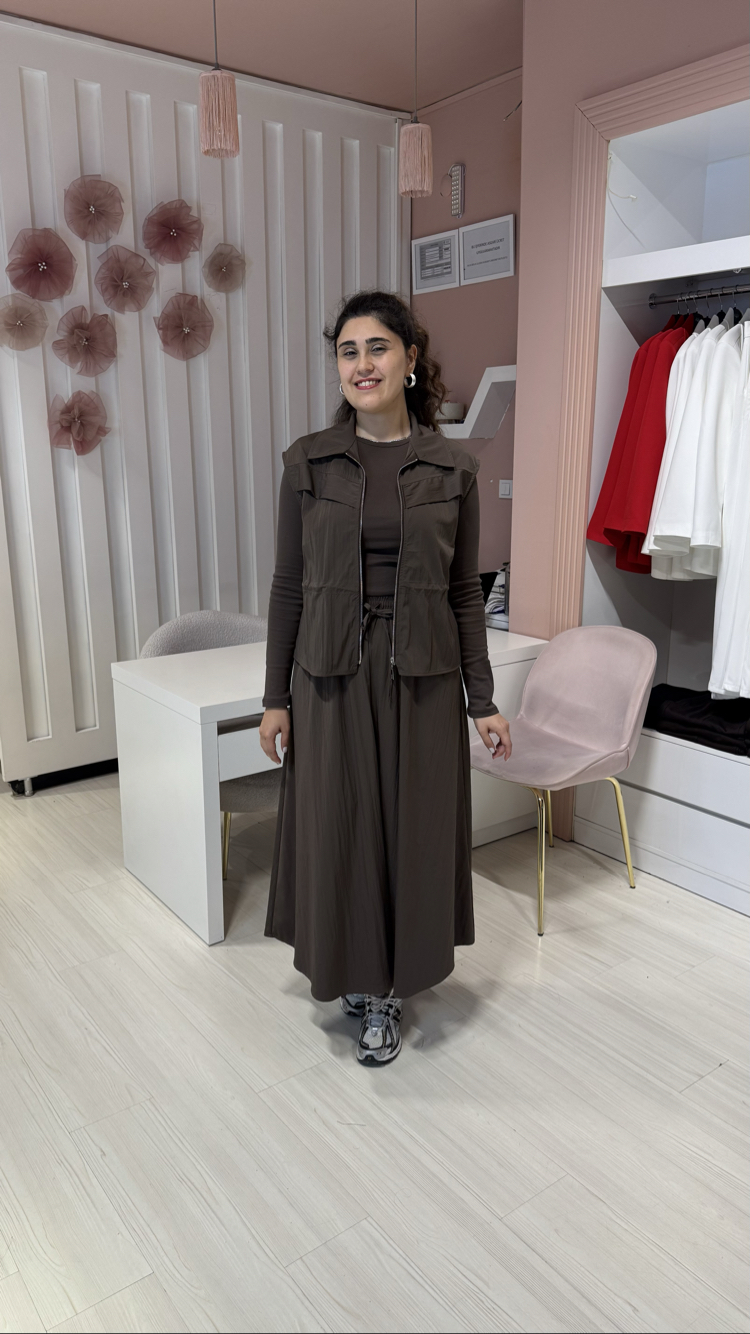 Siyah 3 Parçalı Yelekli Takım