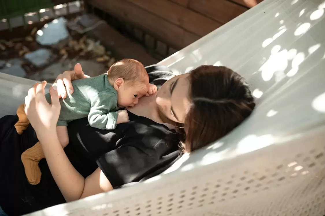 Emziren Anne Paketi