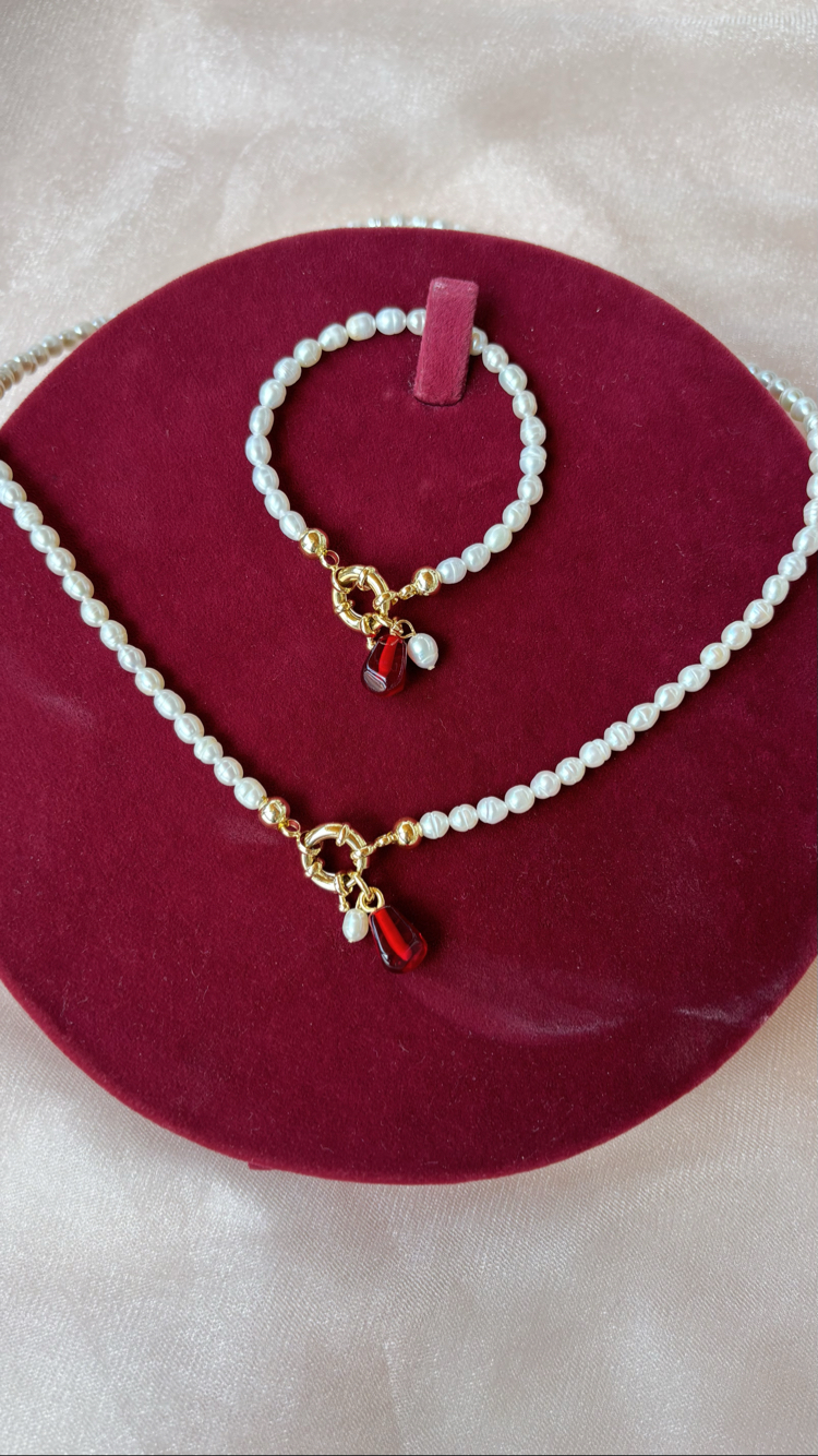 zarif nar charmlı inci set 
