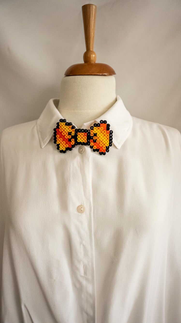 Pixel Broş