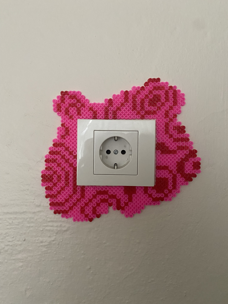 Pembe Priz Çerçeve