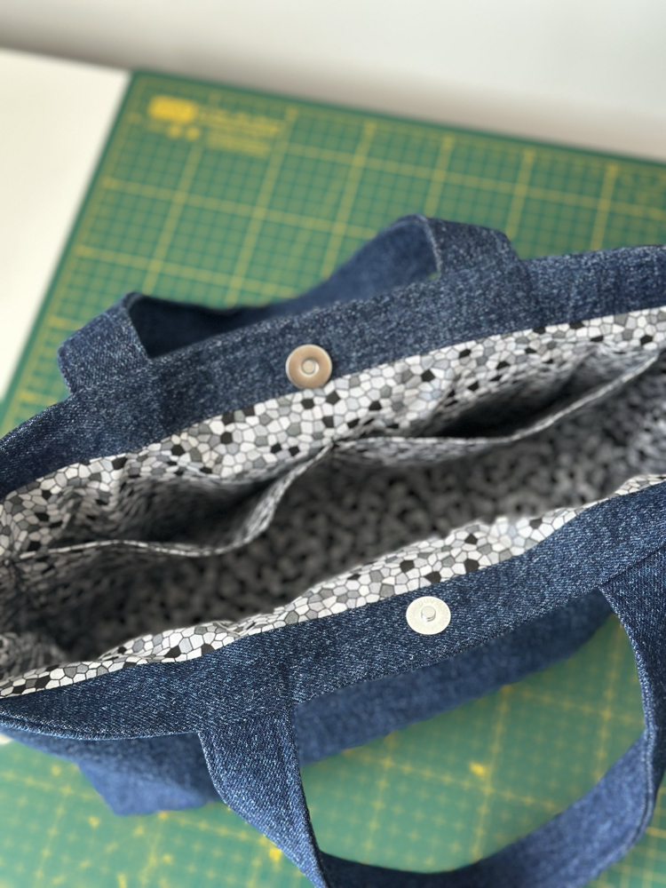 Denim kot tote bag