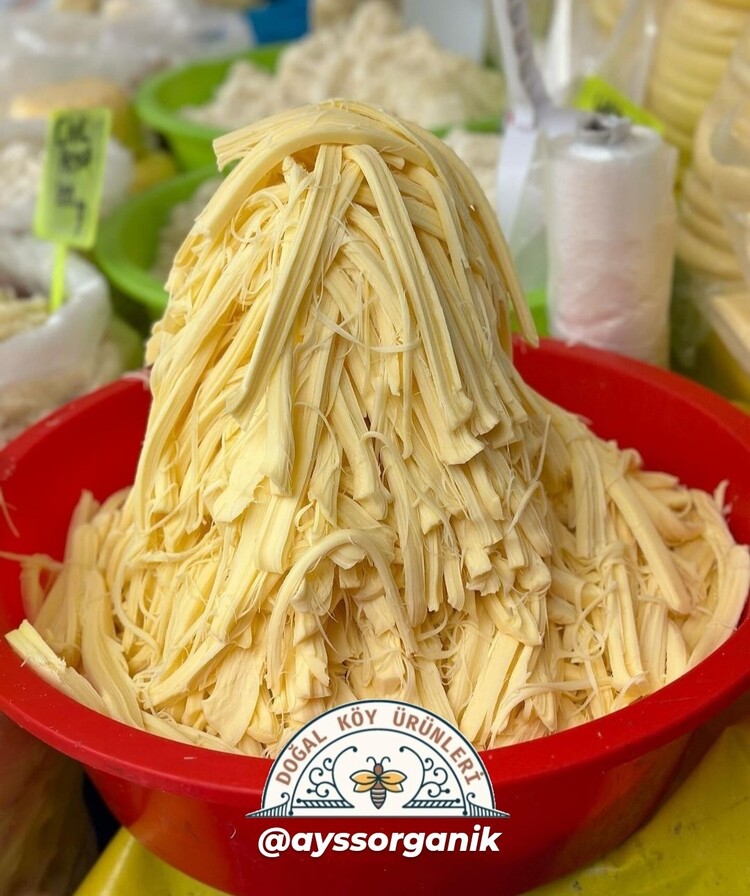 1.kg Çeçil Peyniri