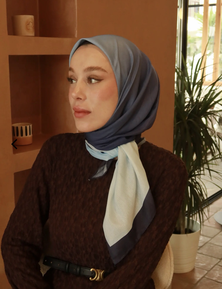 Thalya Desen Lina Eşarp