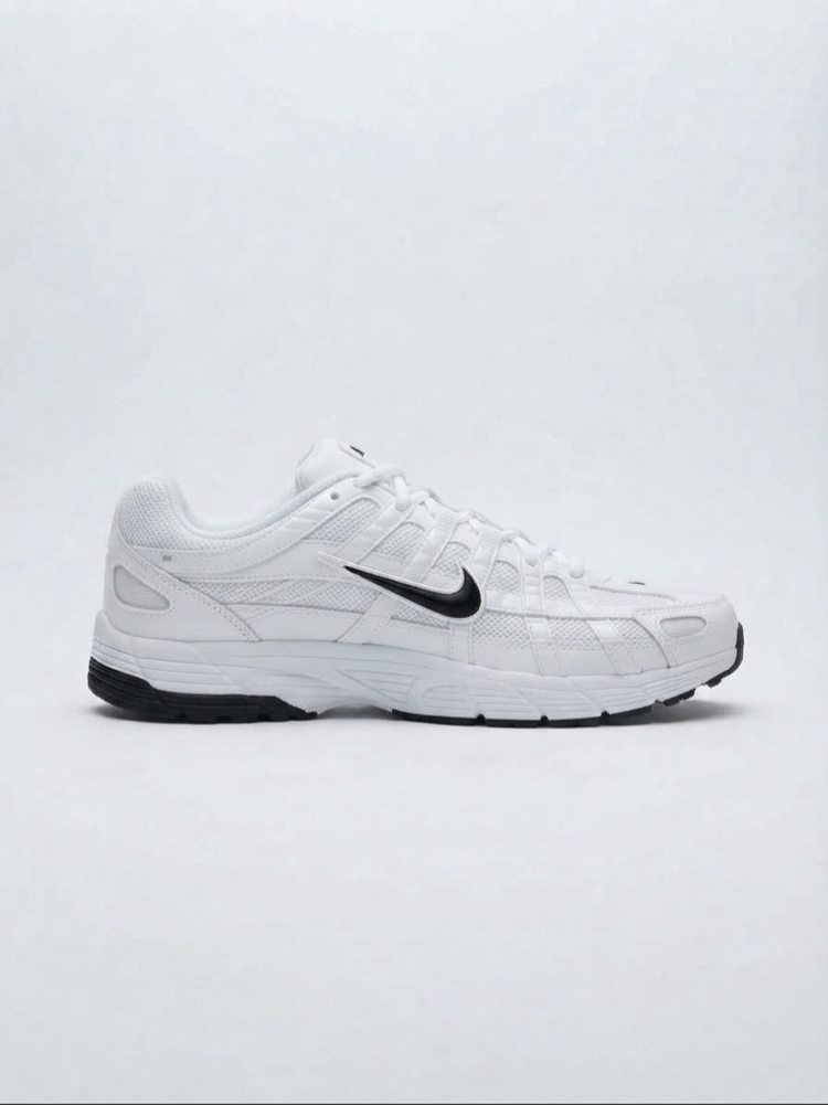 Nike p6000