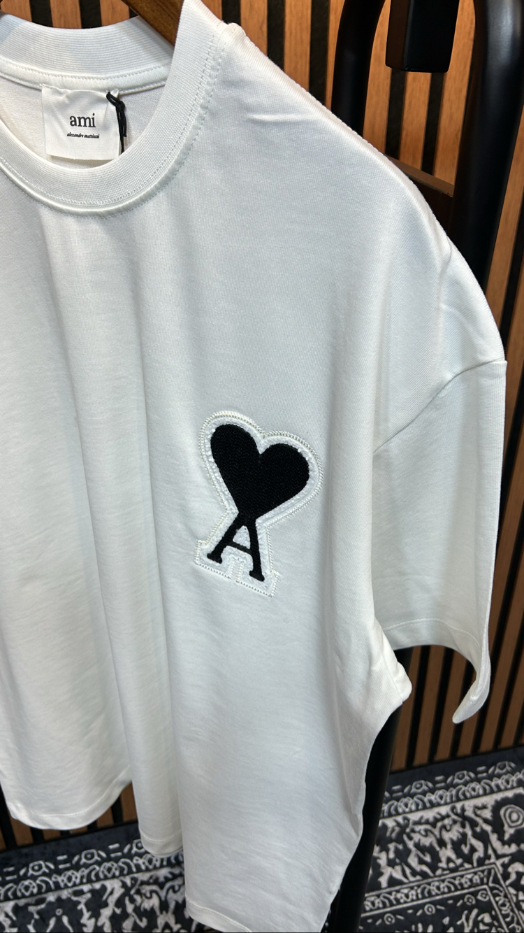 Ami Premium T-shirt