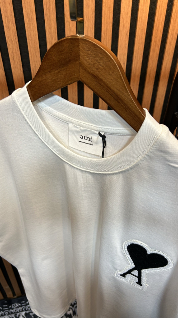 Ami Premium T-shirt
