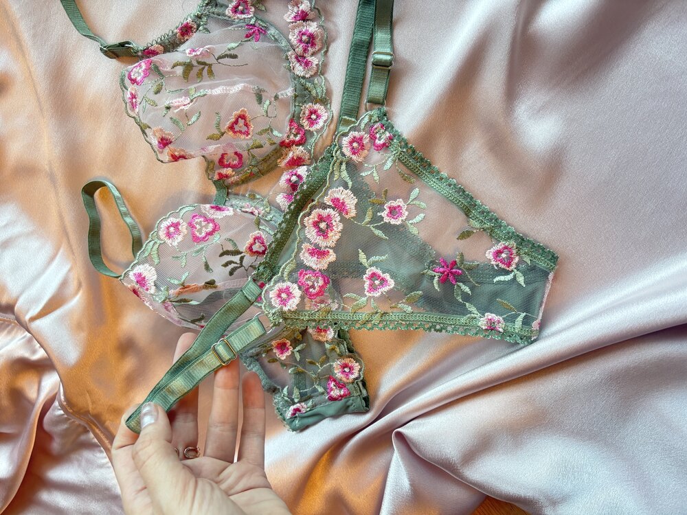 FLORA