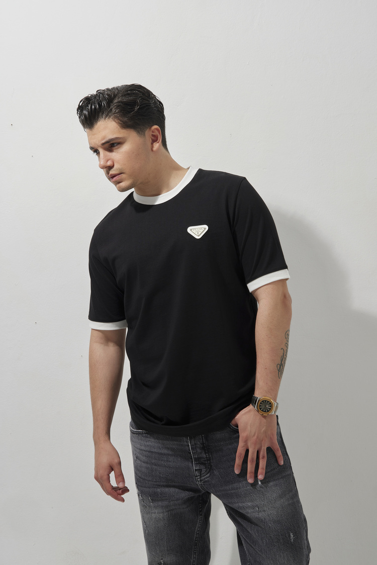 PRADA T-Shirt Black & White 
