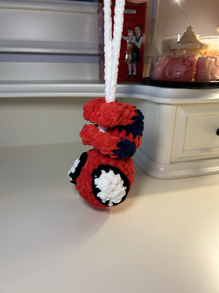 Örümcek adam charm (ön sipariş)
