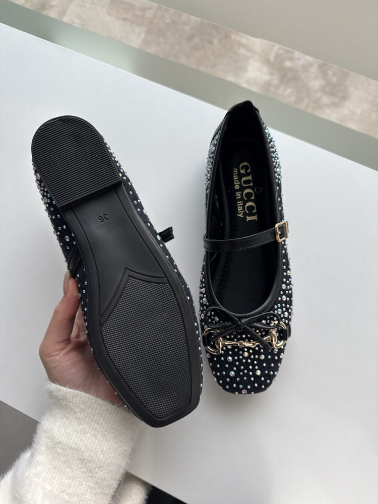 Gucci Siyah Taşlı Babet