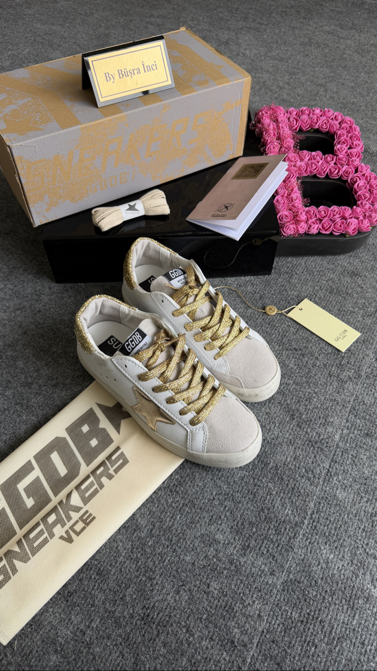 Golden Goose Sneaker Gold-Gold