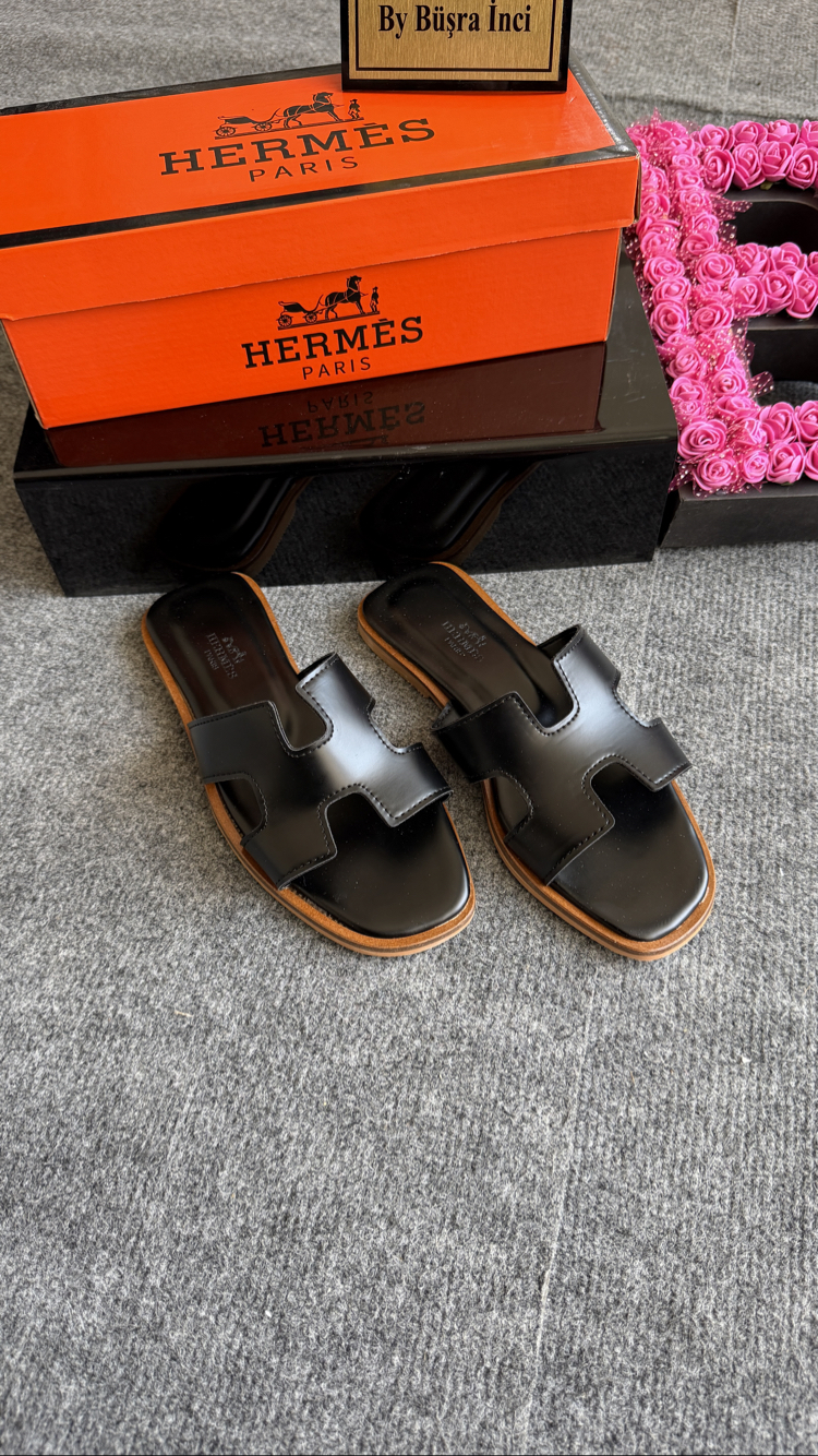 Hermès Siyah Terlik