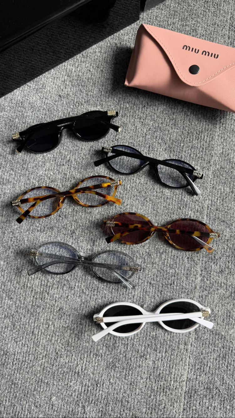 Miu Miu SMU04Z  İthal Güneş Gözlüğü 