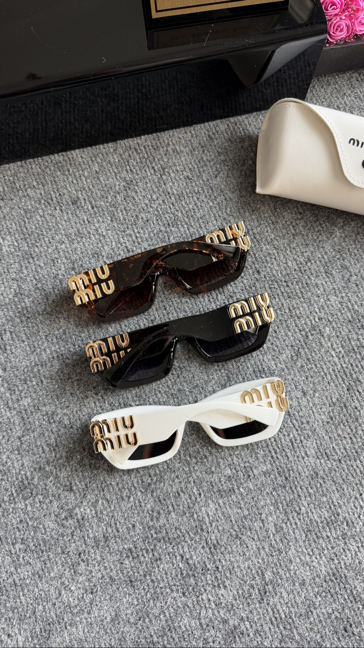 Miu Miu Glimpse SMU09WS İthal Güneş Gözlüğü 