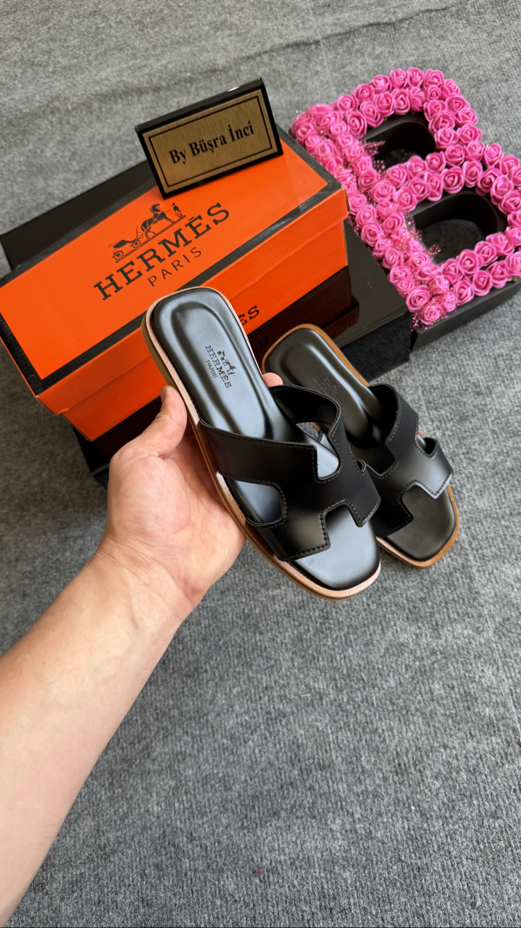 Hermès Siyah Terlik