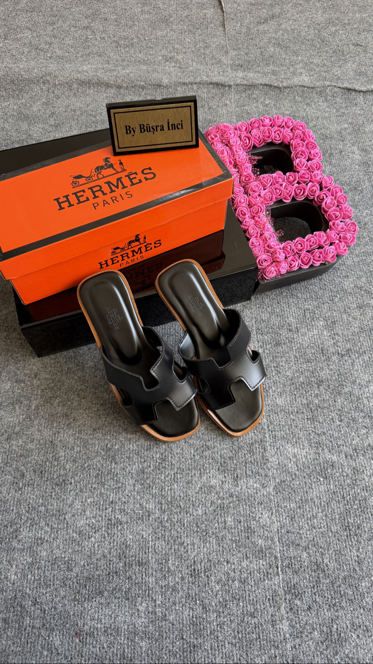 Hermès Siyah Terlik