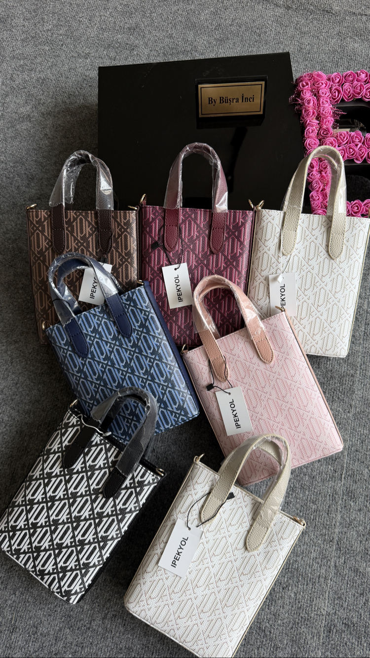 İpekyol Mini Monogram