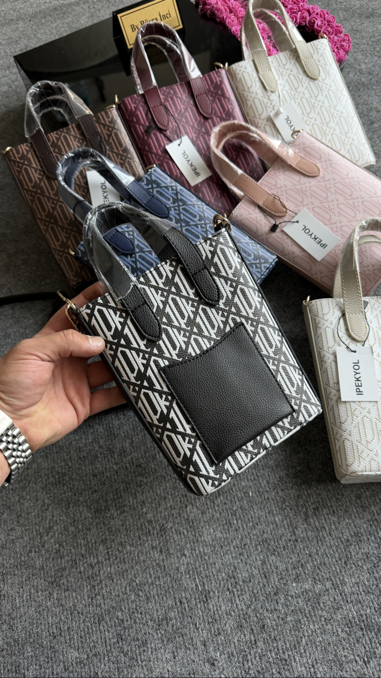 İpekyol Mini Monogram