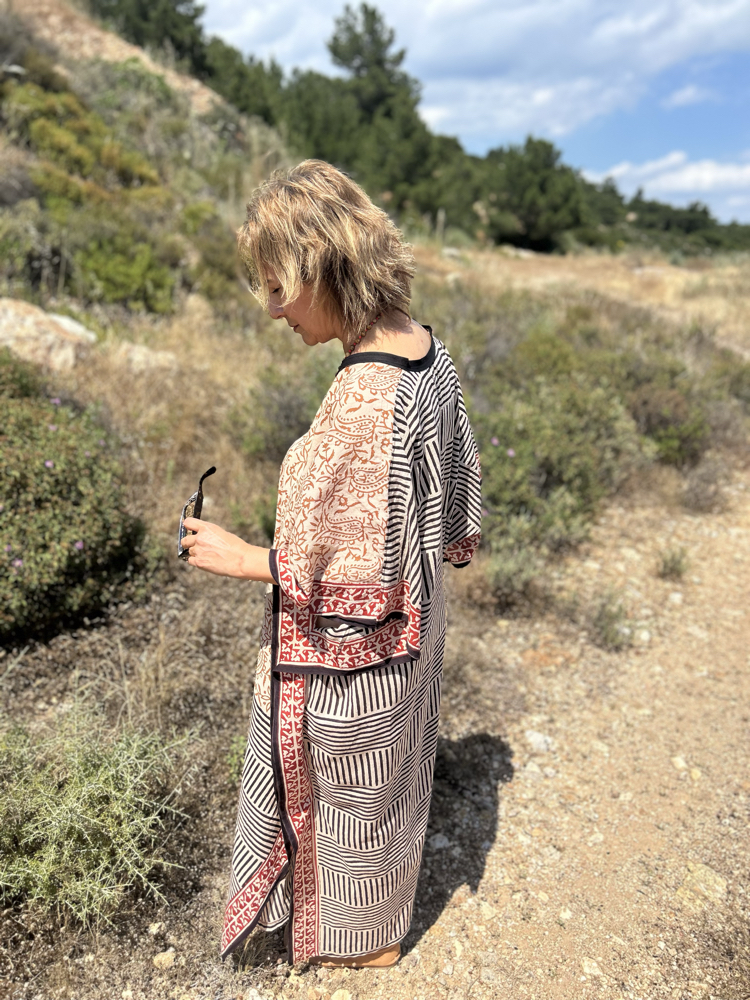 Hint kumaşı kaftan elbise