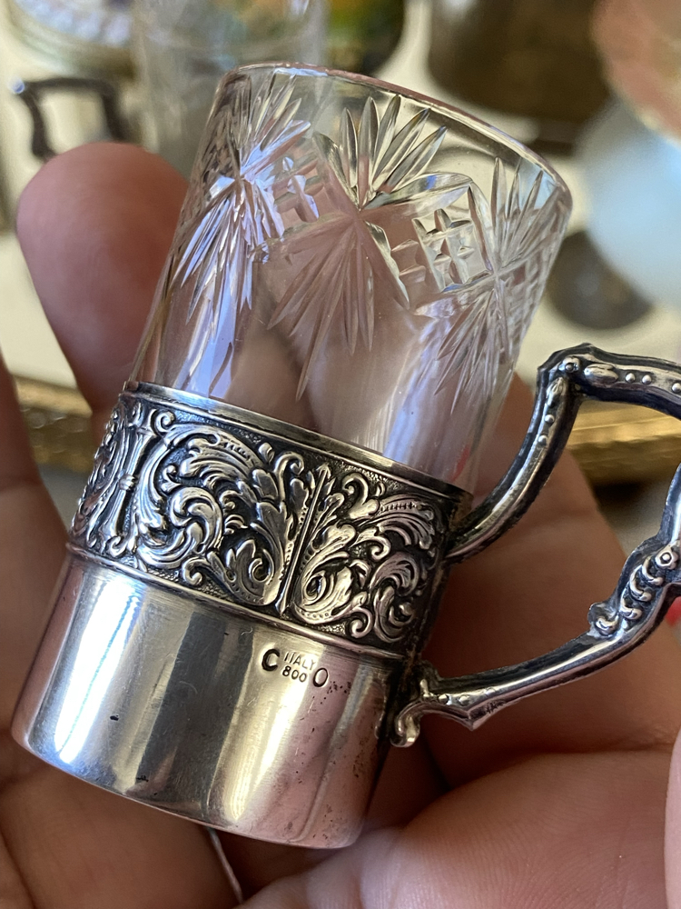 İtalyan 800 Ayar Gümüş Zarflı El Kesim Kristal Likör Kadehi