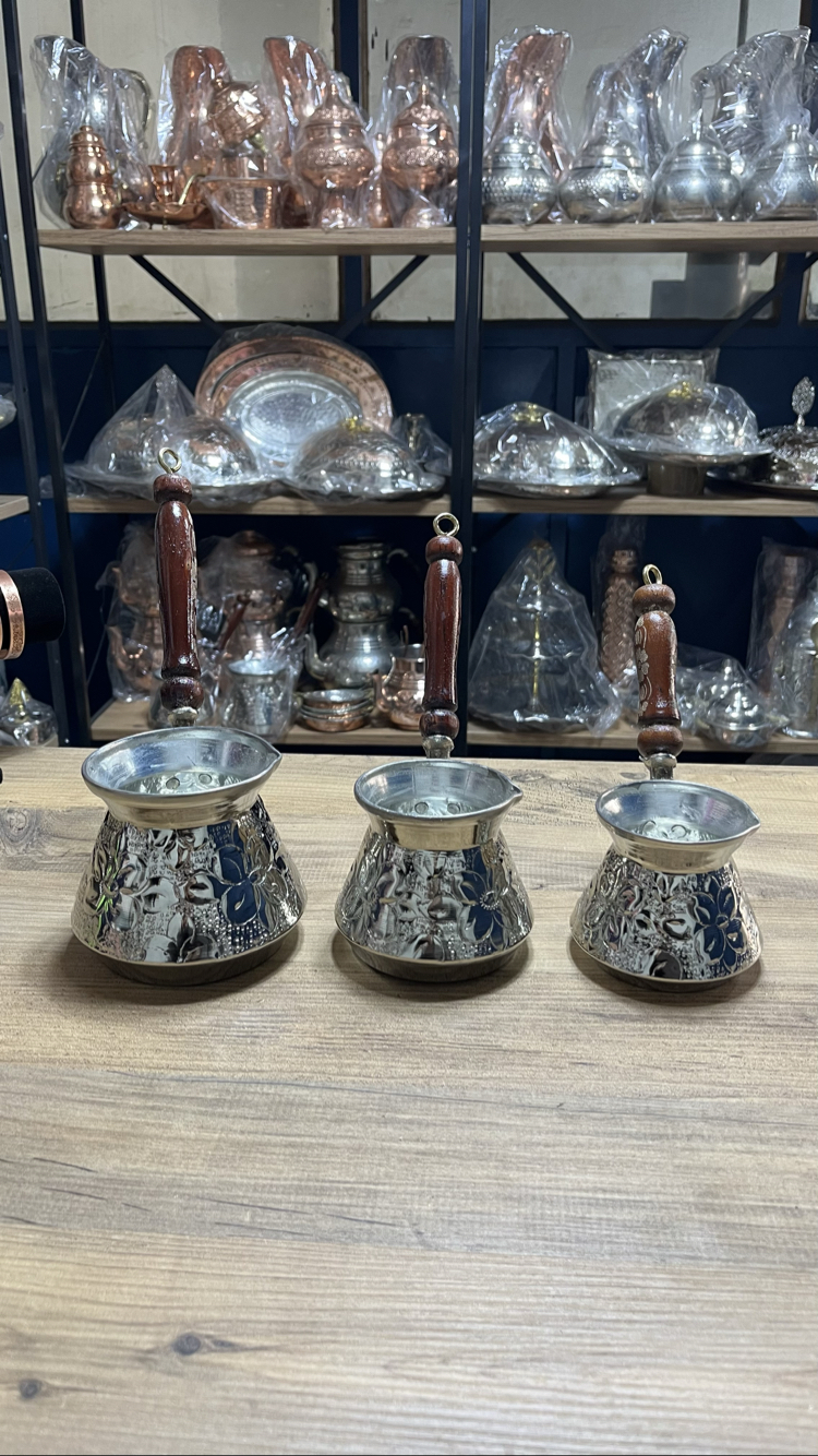 Kabartma Nakışlı Nikelli Bakır Cezve Seti