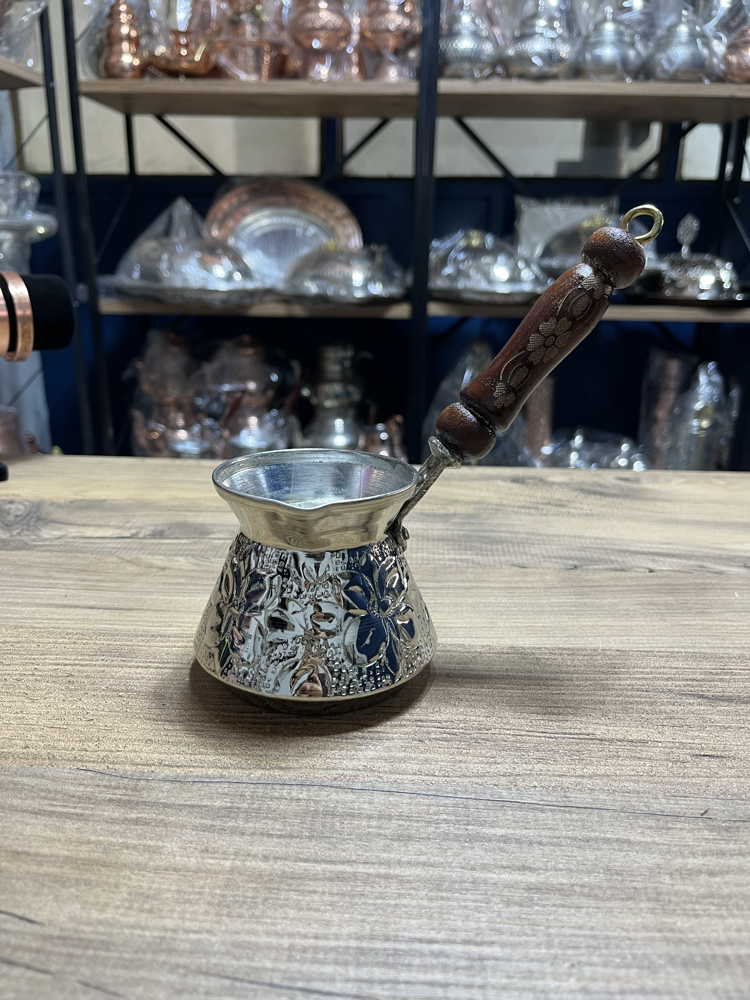Kabartma Nakışlı Nikelli Bakır Cezve No:1