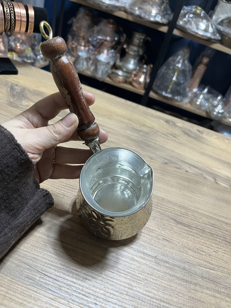 Kabartma Nakışlı Nikelli Bakır Cezve No:1
