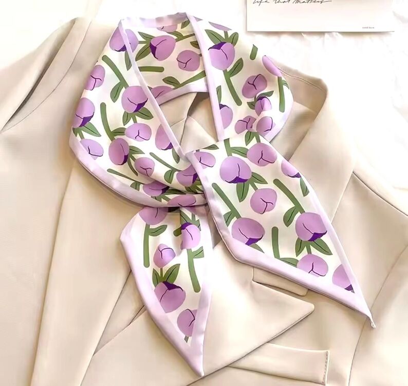Lila Lale Detaylı Toka
