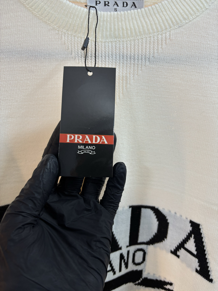 BEYAZ PRADA PREMIUM TRİKO T - SHIRT