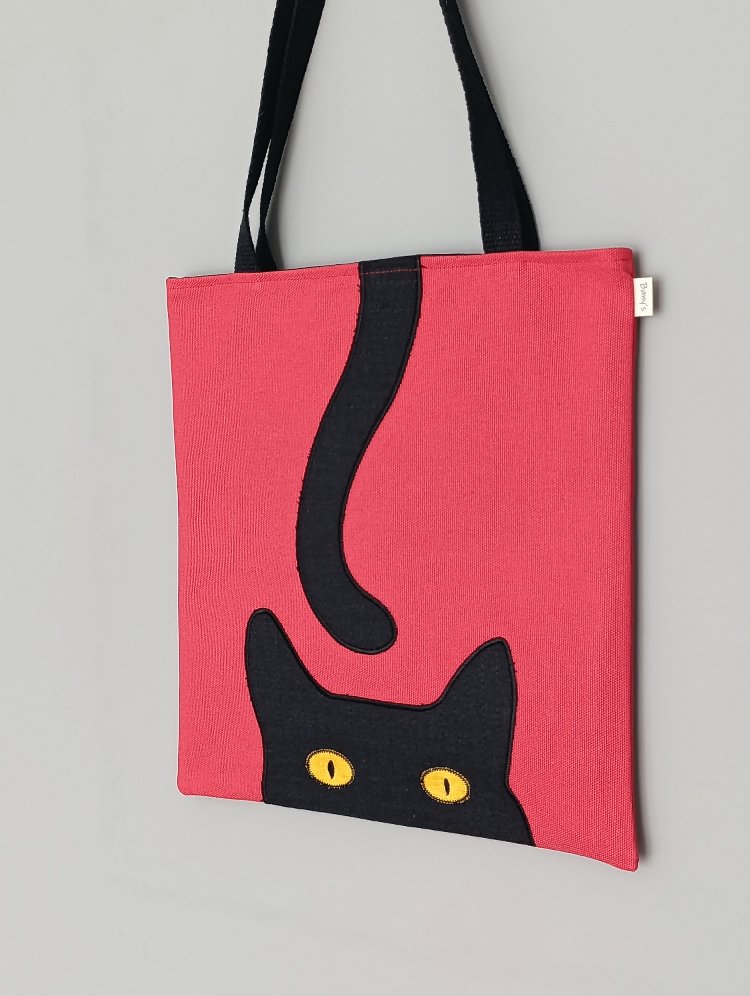 kara kedi çanta 