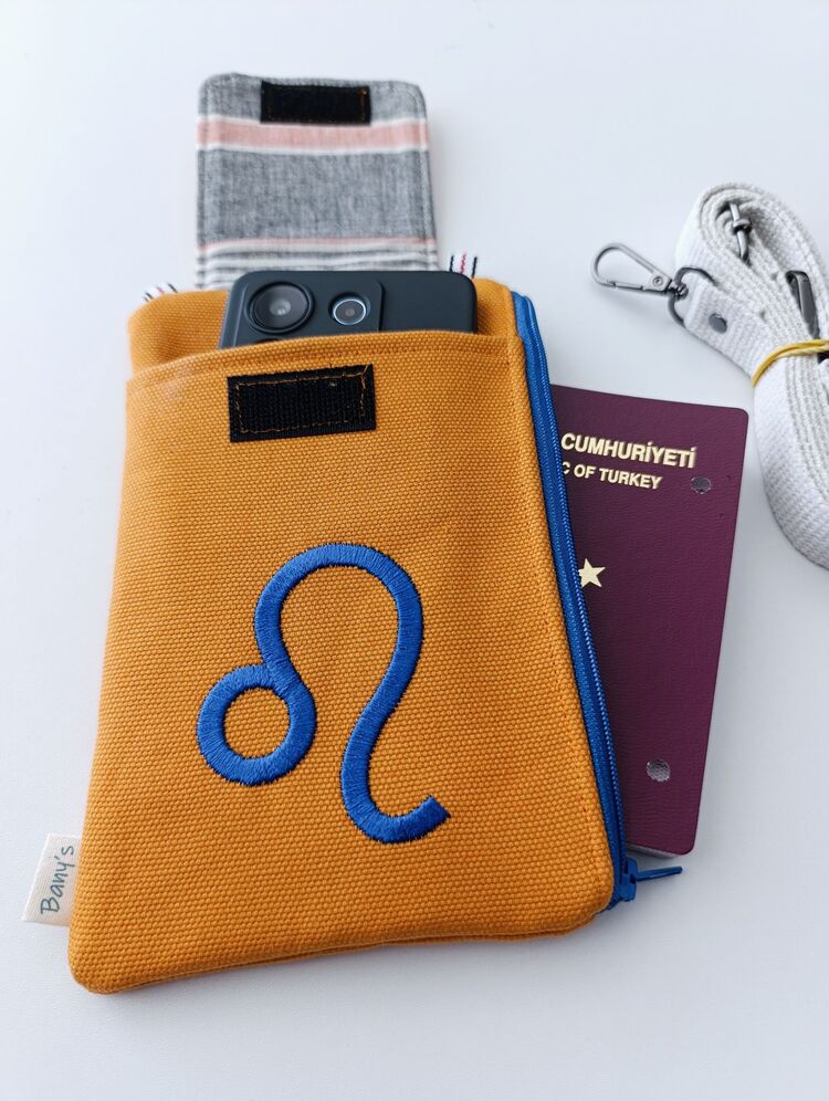Aslan Burcu Telefon Pasaport Çantası