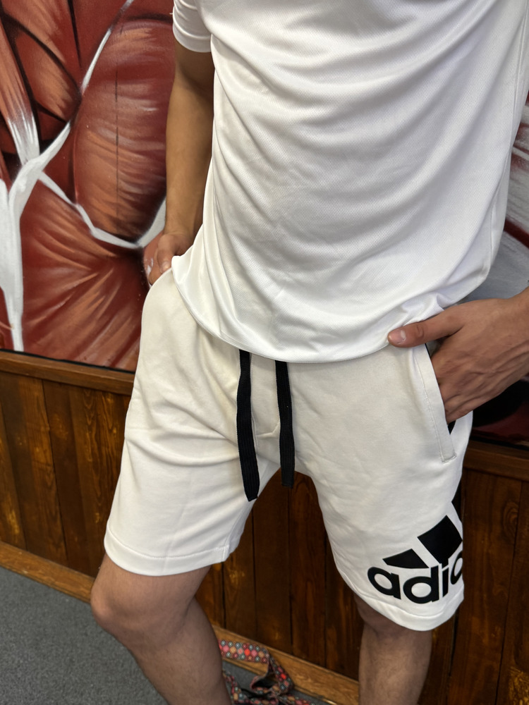 Adidas Logo Şort