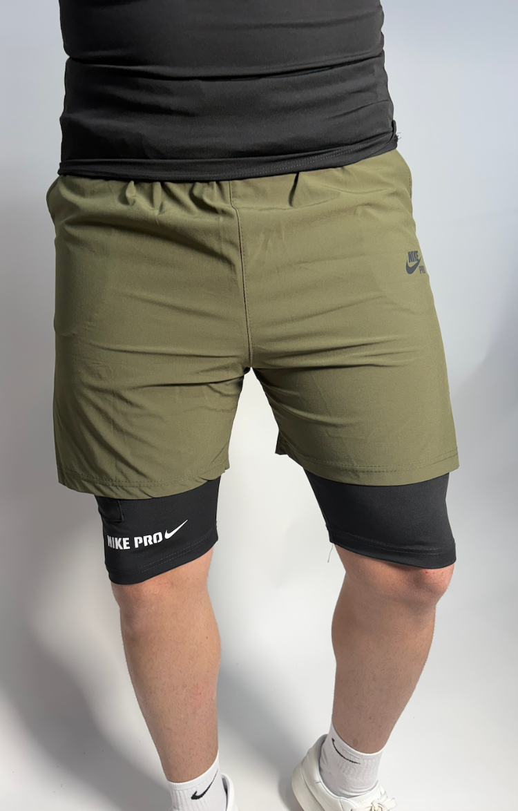 Nike Pro Kısa Taytlı Şort