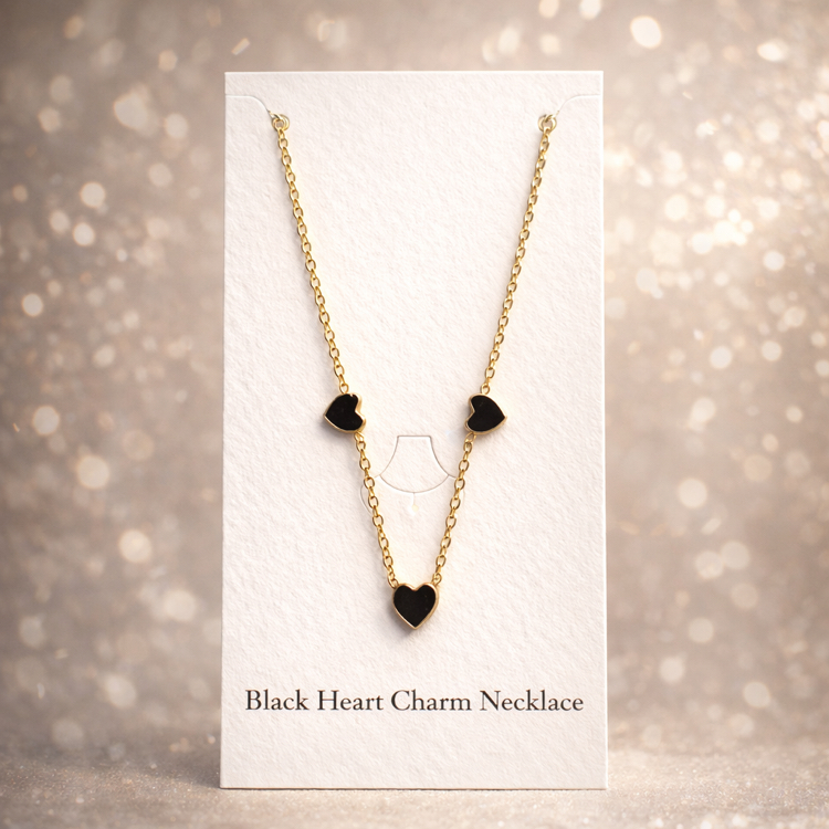 Black Heart Charm Kolye
